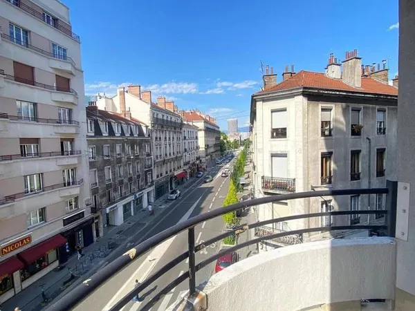 Appartement 2 pièces 68 m²