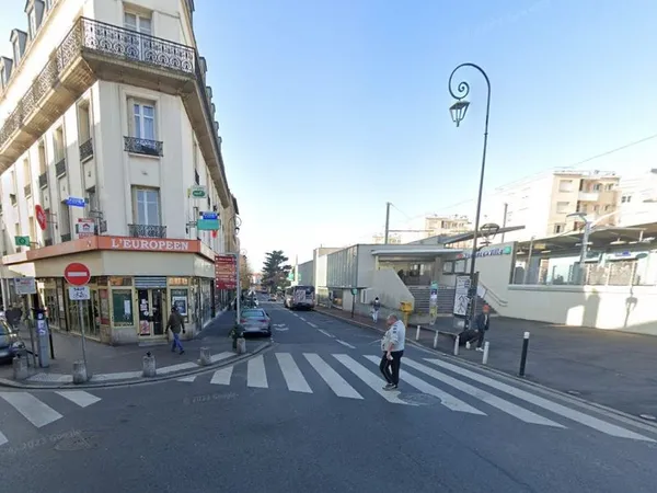 Fonds de commerce 228 m² Nanterre
