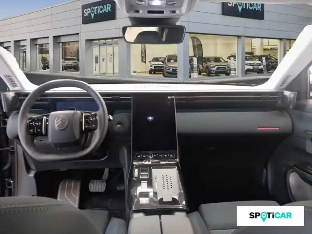Citroën C5 Aircross hybride 145 ch e-dcs6 — photo 8