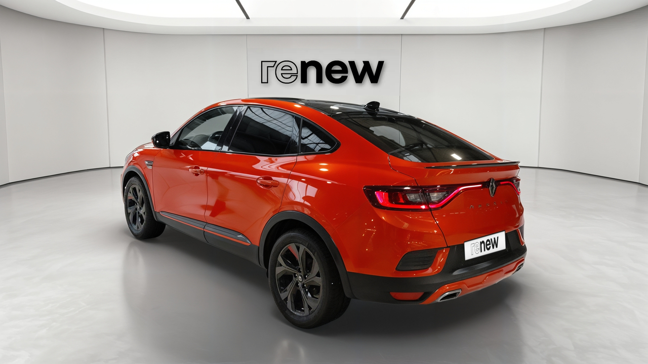 Renault Arkana E-Tech 145 - 21B — photo 3