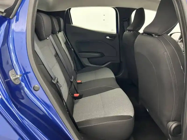 Renault Clio blue dci 100 ch gsr2 — photo 25