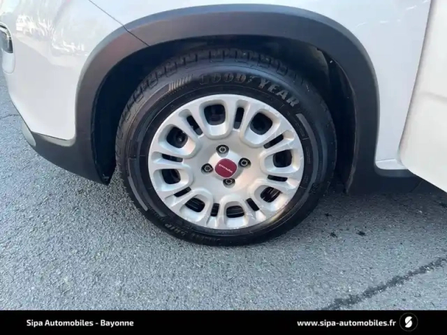 Fiat Panda 1.0 70 ch hybrid bsg s/s — photo 48