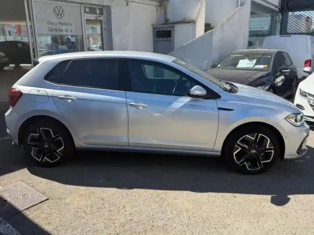 Volkswagen Polo 1.0 tsi 95ch r-line edition — photo 9