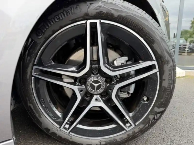 Mercedes Classe A 200 d amg line — photo 29