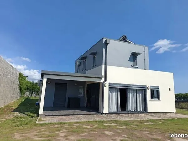 Maison 5 pièces 151 m²