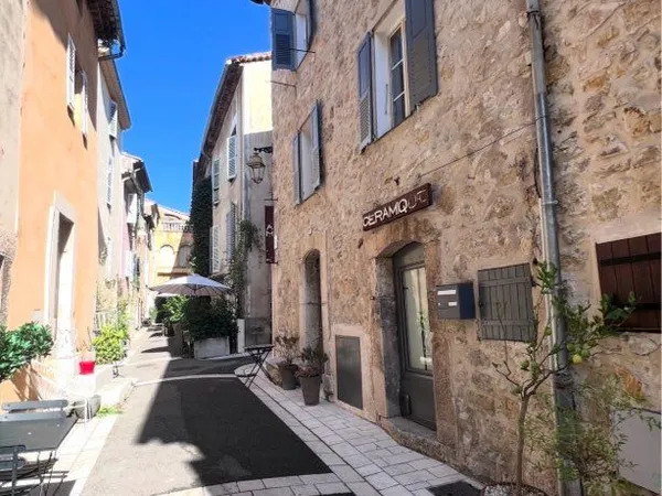 Exclusivité rare — maison de charme au coeur de valbonne village