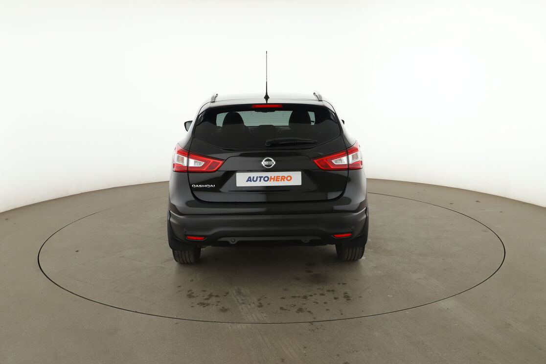 Nissan Qashqai 1.6 dCi Xtronic — photo 4