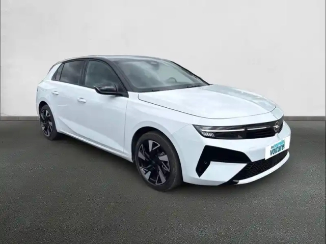 Opel Astra 1.2 turbo hybride 145 ch automatique — photo 3