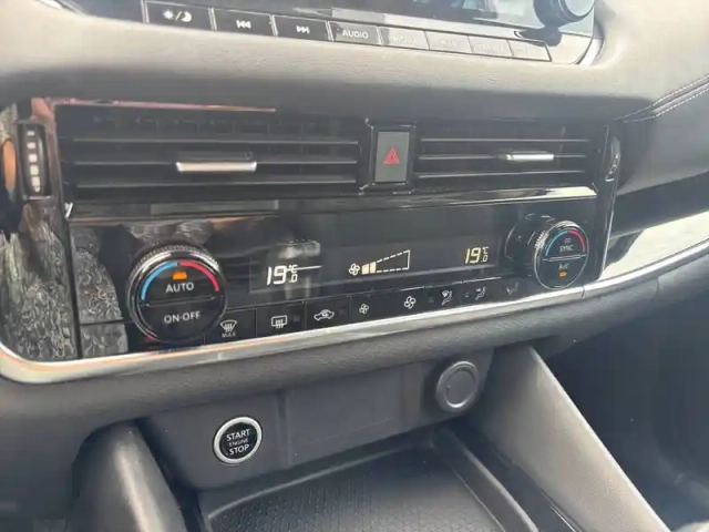 Nissan Qashqai mild hybrid 140 ch — photo 25
