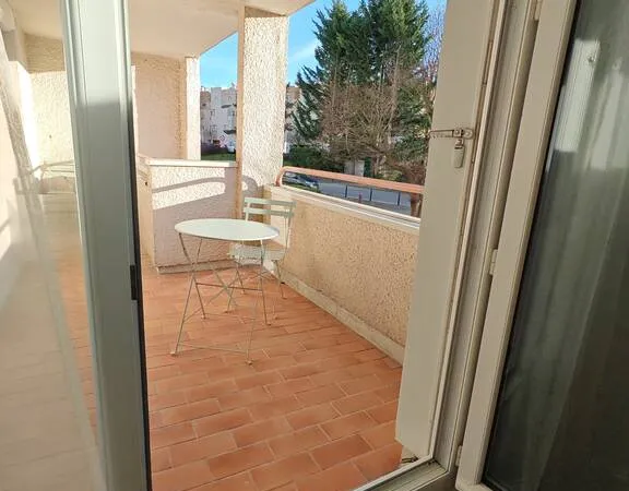 Appartement 6 pièces 104 m²