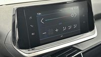 Peugeot 208 1.2 PureTech 75ch S&S Active Pack — photo 13