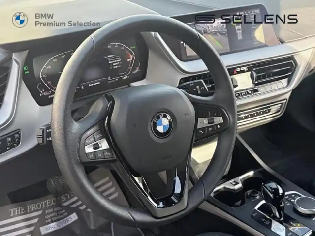 Bmw Serie 1 série 1 118ia 136ch business design dkg7 — photo 8