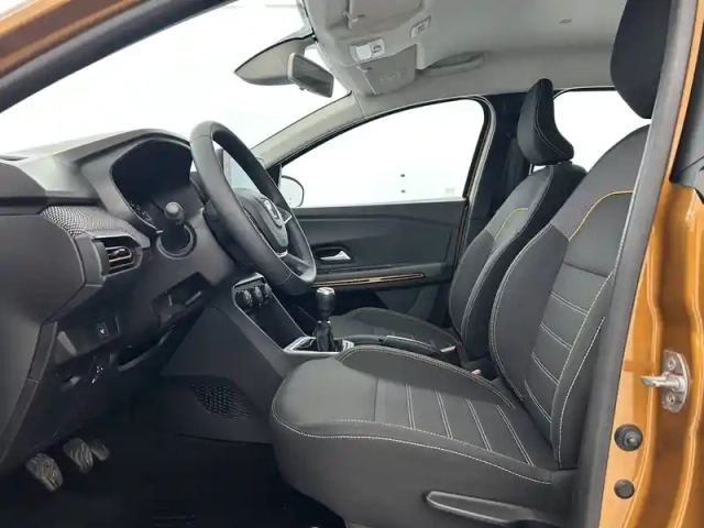 Dacia Sandero tce 90 - 22 — photo 18