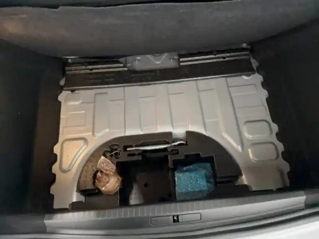 Peugeot 208 electrique 50 kwh 136ch — photo 17