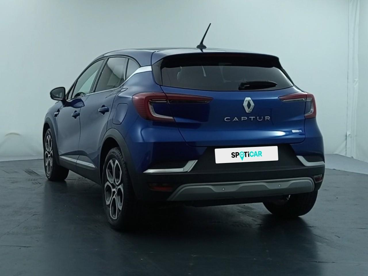 Renault Captur e-tech plug-in 160 intens — photo 3