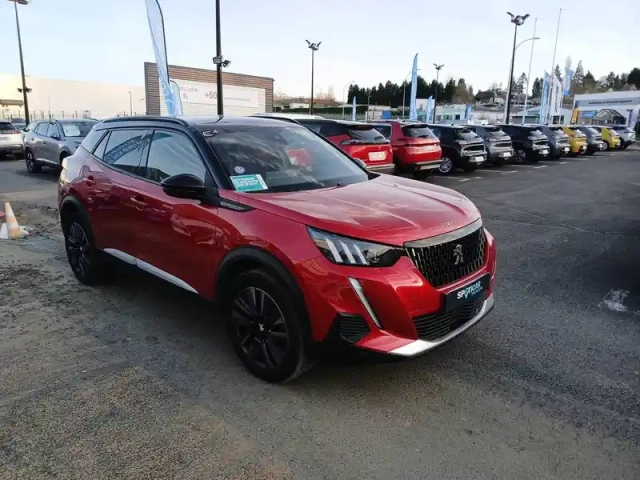 Peugeot 2008 puretech 130 s&amp;s eat8 — photo 24