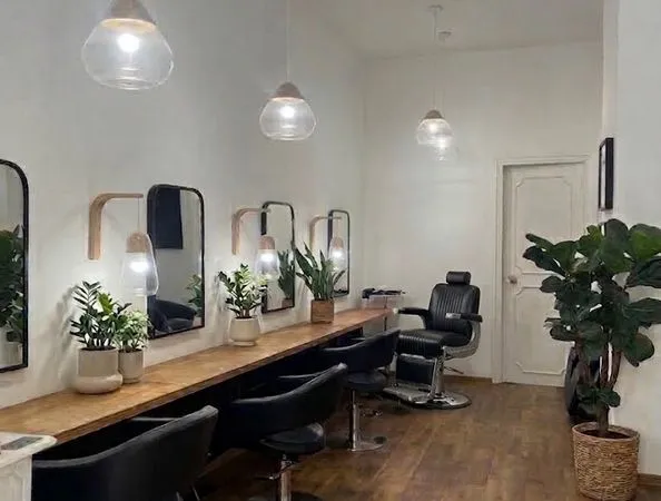 Cession DAB 33m² : Emplacement recherché au coeur du « Petit Marais niçois » - Loyer Faible