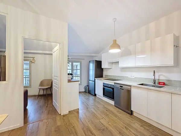 Très bel appartement meublé en centre-ville d'Avignon