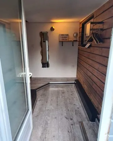 A louer petite maison construction bois 1190 hors charges