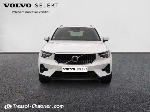 Volvo Xc40 t4 recharge 129+82 ch dct7 ultimate — photo 3