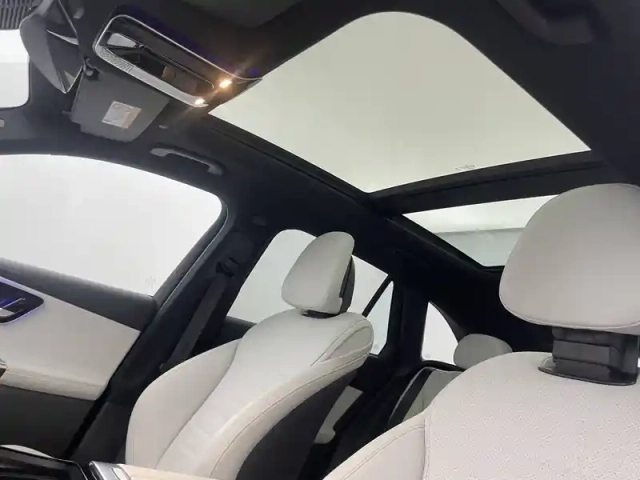 Mercedes Glc 400 e 9g-tronic 4matic — photo 24