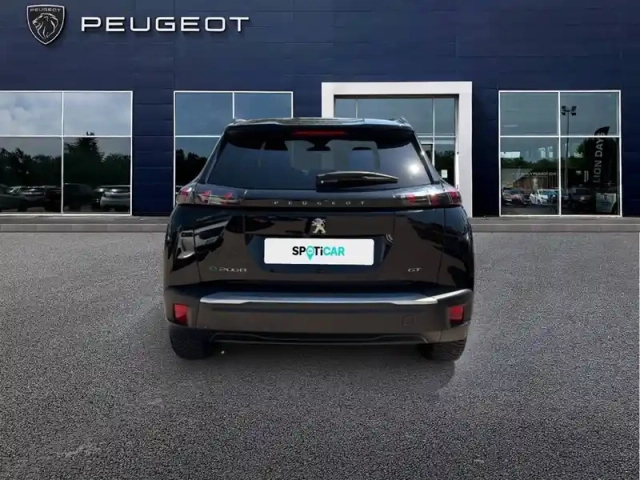 Peugeot 2008 electrique 136 ch — photo 6