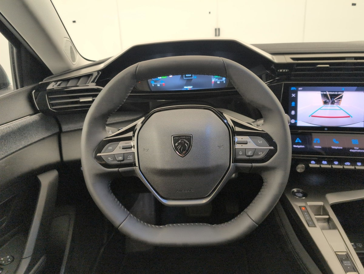 Peugeot 308 — photo 14