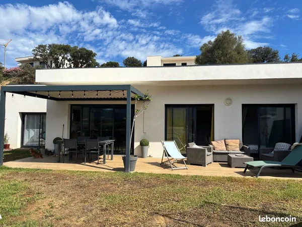 VILLA 4 Chambres