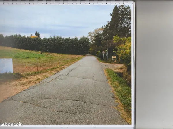 à vendre terrain constructible 811m2 140000