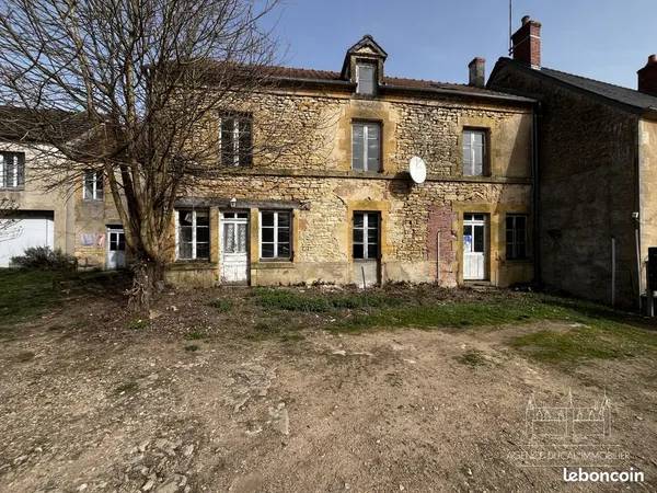 Maison 2 pièces 160 m²
