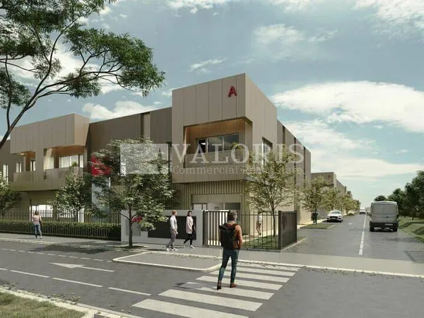 Local d'activité 4977 m²