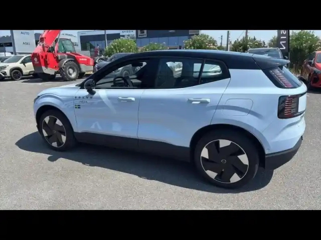 Volvo Ex30 single extended range 272ch ultra — photo 12