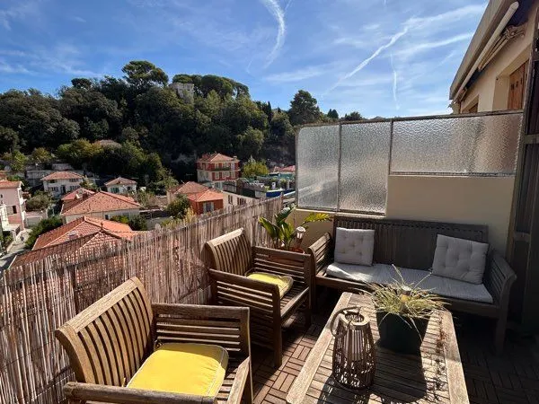 NICE NORD - STUDIO 27m² - TERRASSES - DERNIER ÉTAGE