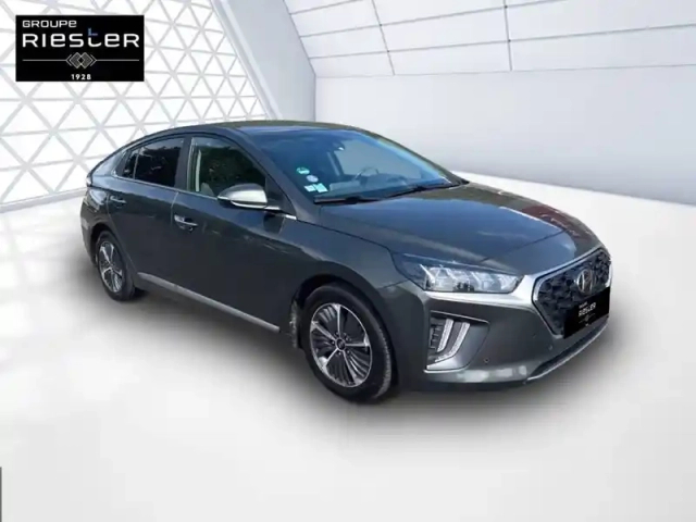 Hyundai Ioniq plug-in 141 ch — photo 3