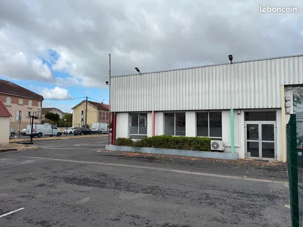 Bureaux équipés à louer de 20 à 400 m² - Châlons-en-Champagne