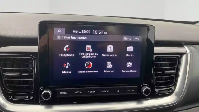 Kia Stonic 1.0 t-gdi 100 ch bvm6 — photo 18