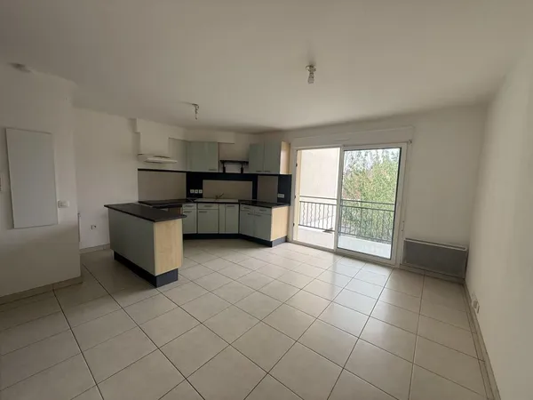 F2 - 43.24m ²