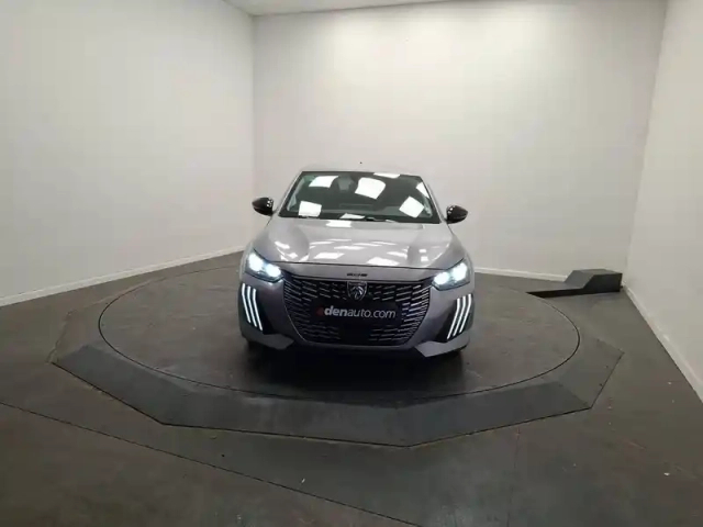Peugeot 208 hybrid 100 e-dcs6 — photo 8
