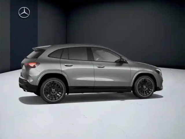 Mercedes Gla 200 d amg line — photo 20