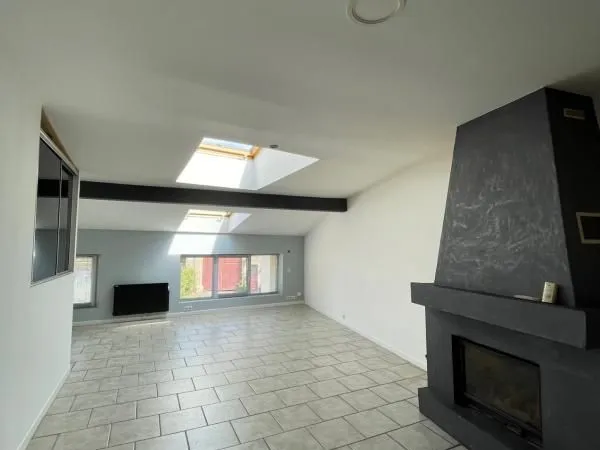 Maison 2 pièces 75 m²