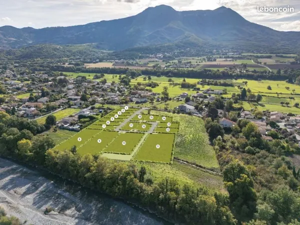 Terrain 1 821 m² Digne Les Bains