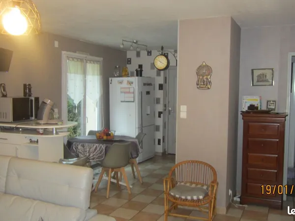 PAVILLON T5 - 102m2 la Menbrolle-sur-Longuenéenée