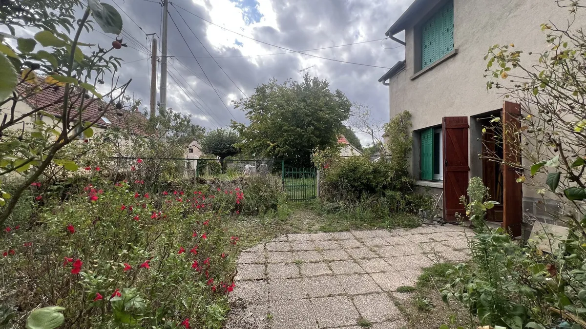 Photo 2