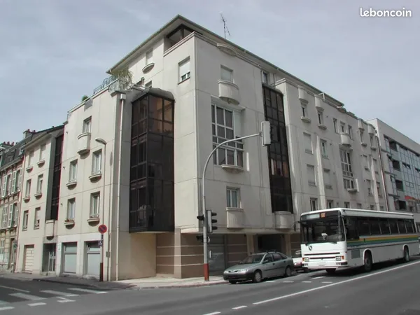 Garage/box 14 m² Reims