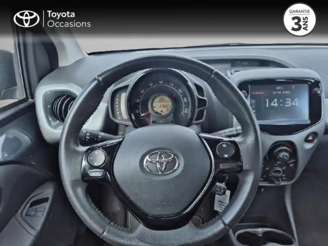 Toyota Aygo 1.0 vvt-i 72ch x-play x-app 5p mc18 — photo 13
