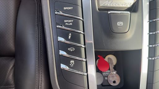Porsche Macan 3.6 400 PDK - Turbo – 2017 – 126163 km – Essence – Boîte Automatique — photo 20