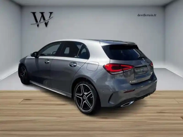 Mercedes Classe A 200 d amg line — photo 31