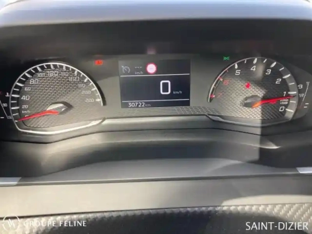 Peugeot 208 1.2 puretech 75ch s&amp;s style — photo 15