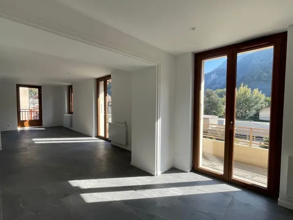 Appartement 3 pièces 92 m²