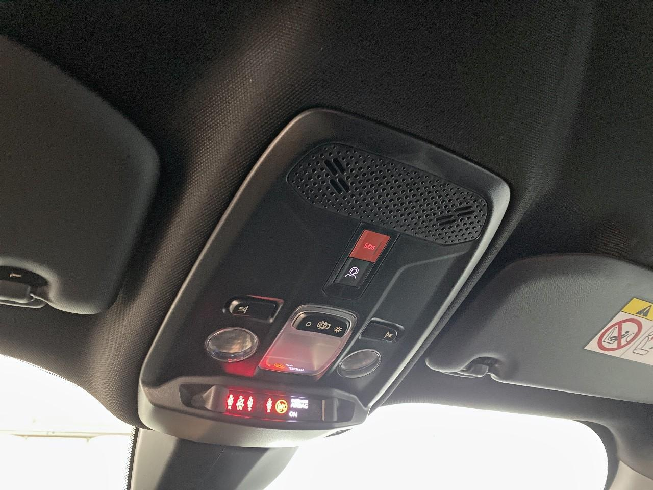 Peugeot 2008 hybrid 136 e-dcs6 style — photo 19